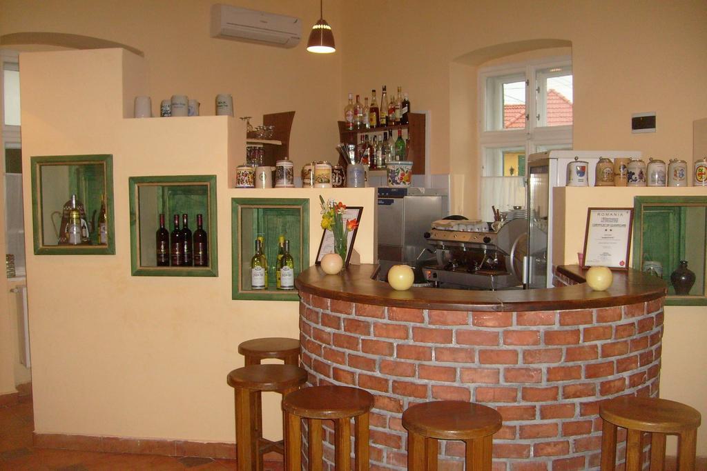 Pensiunea Sub Cetate Cisnădie Bagian luar foto