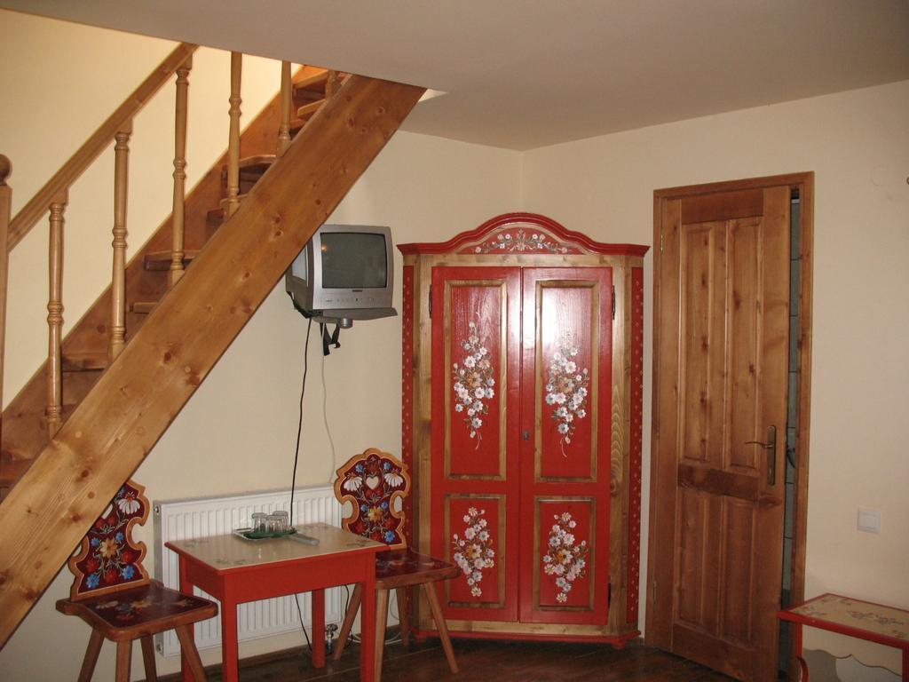 Pensiunea Sub Cetate Cisnădie Ruang foto